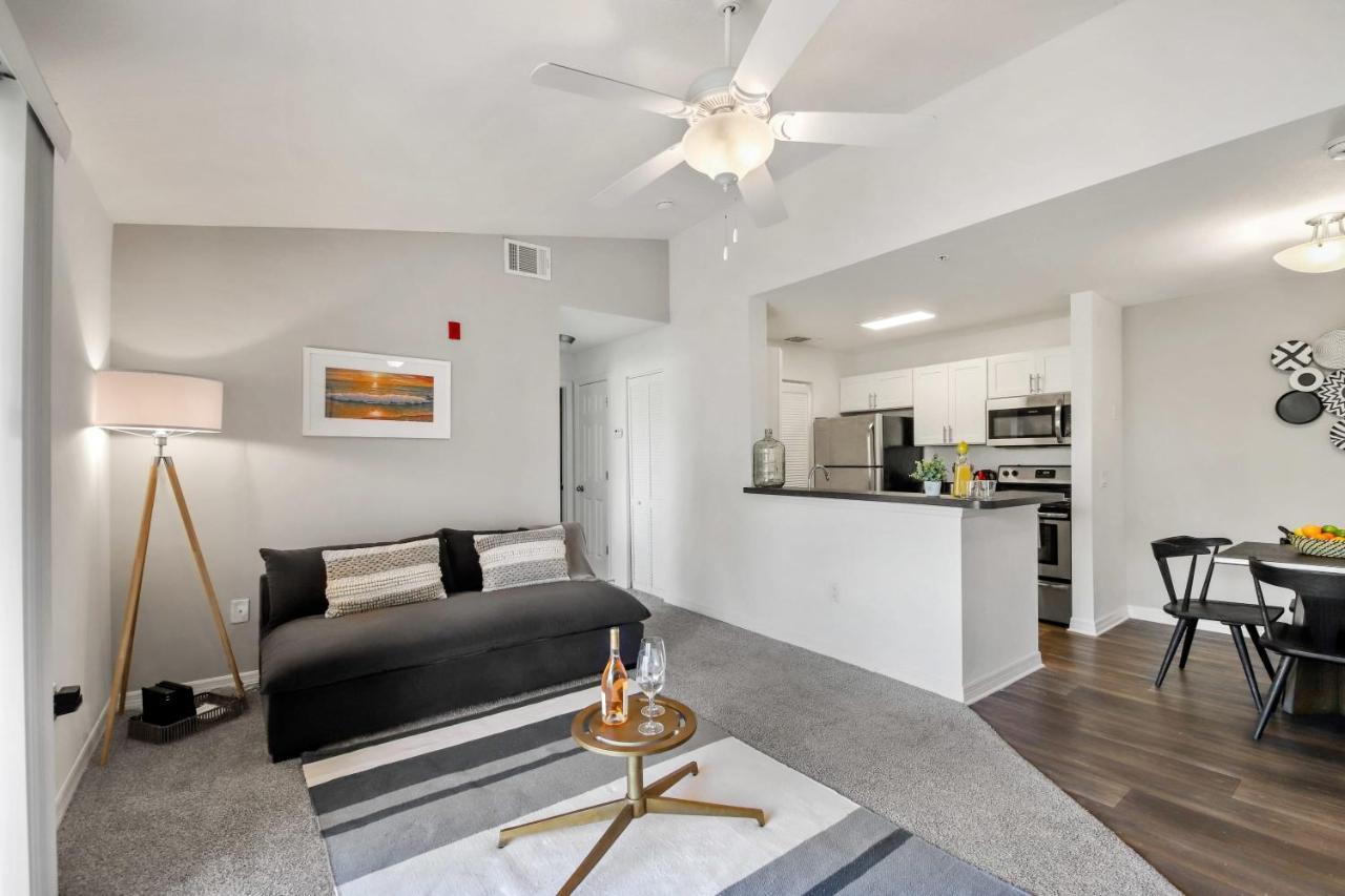 Comfy And Spacious 1Br W Pool Gym Workspace Bradenton Luaran gambar